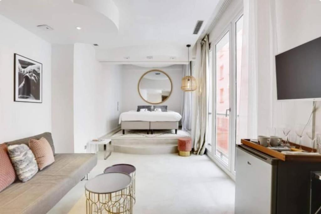 Magnifique Appartement Parisien - Marais エクステリア 写真